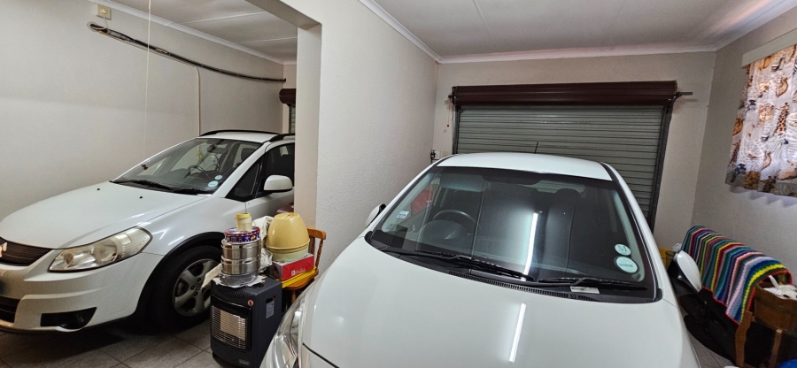 3 Bedroom Property for Sale in Fichardt Park Free State